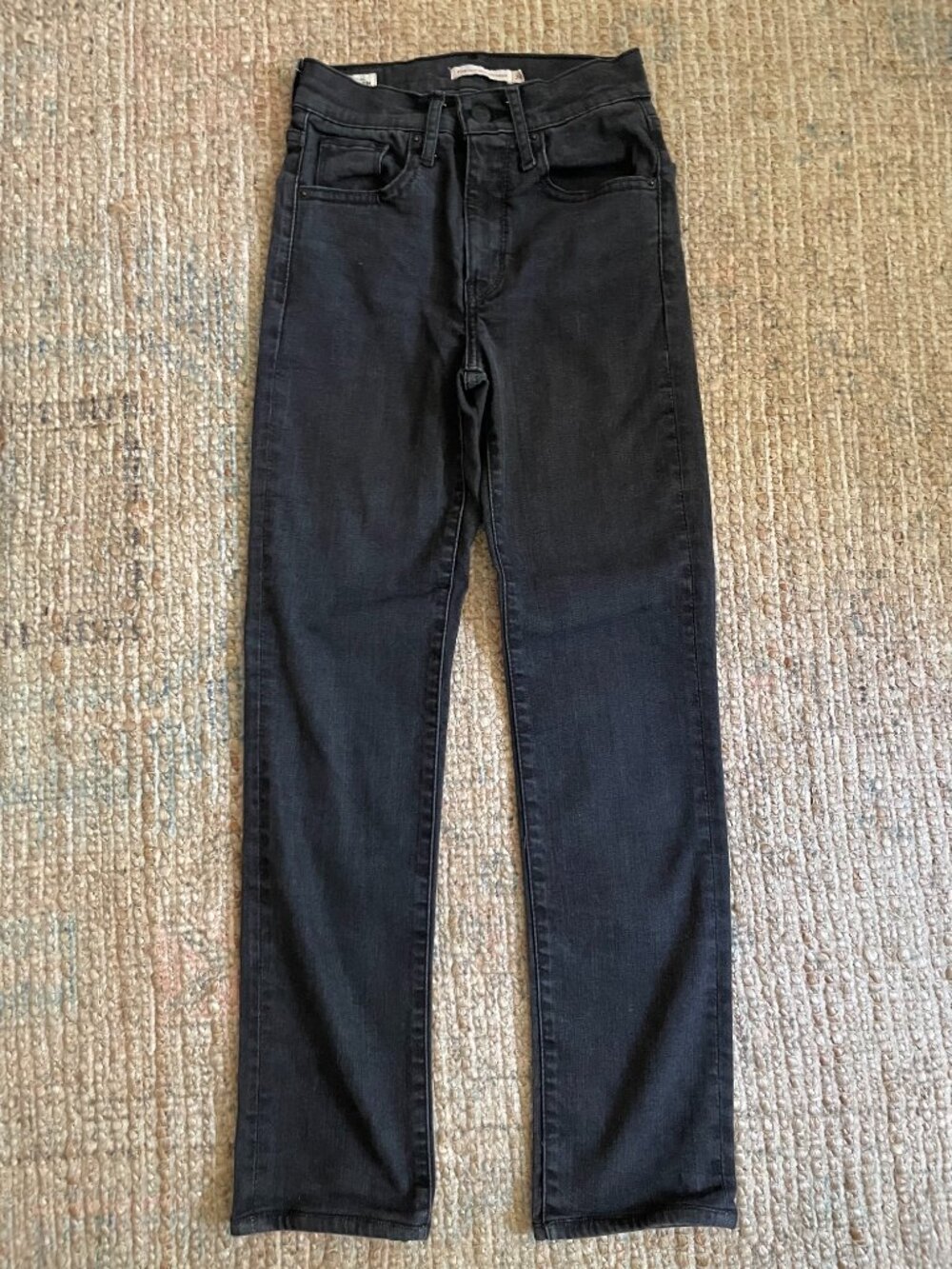 Levi’s Premium 724 High Rise Straight Cropped Black Jeans Women’s 24 EUC